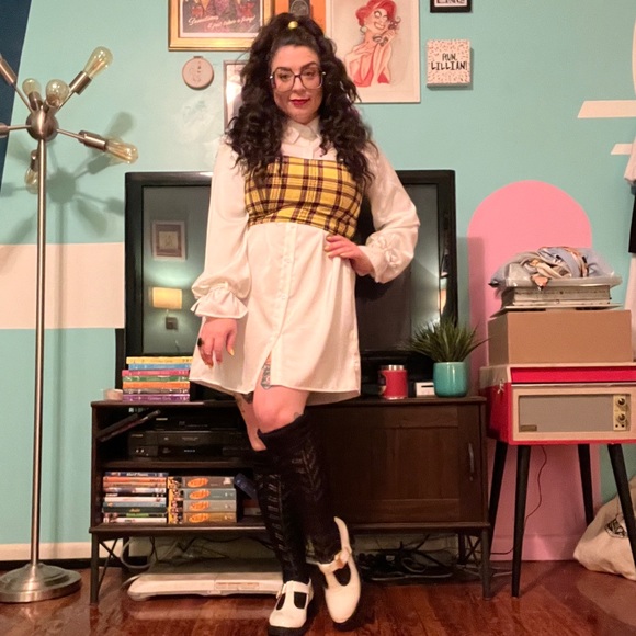 Meet your Posher, Ashley - Picture 6 of 16